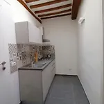 Apartman Lily House