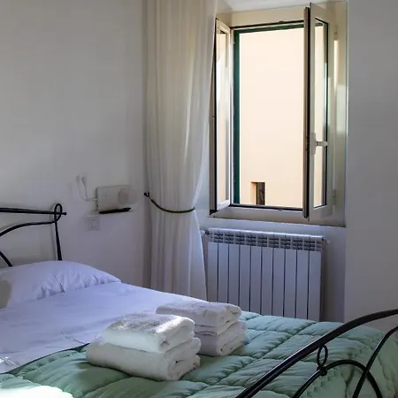 Apartament Lily House *